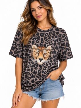 Anewsta Leopard Print Rhinestone Cheetah Graphic T-Shirt Size S
